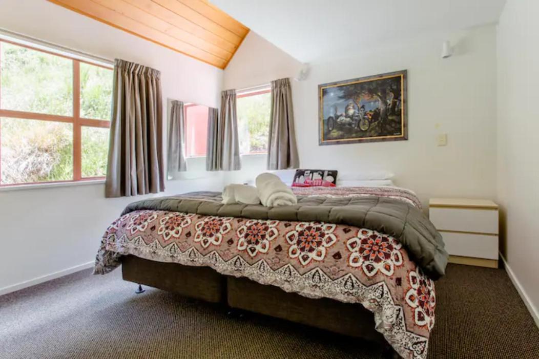 Hot Tub And Views Over Central Queenstown - Entire Holiday House 外观 照片